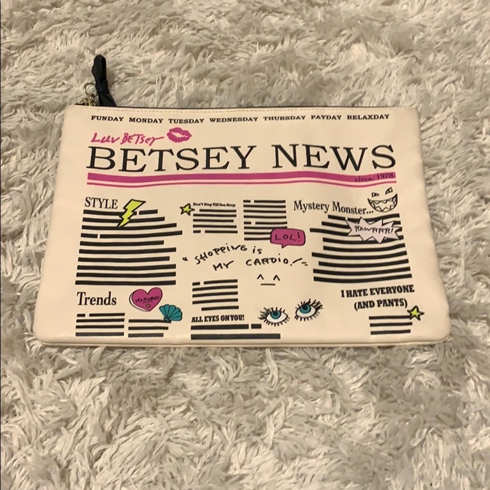 Betsy Johnson clutch perfect condition